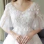 Schöne Ivory / Creme Brautkleider 2018 Ballkleid Mit Spitze Applikationen V-Ausschnitt Rückenfreies 1/2 Ärmel Kapelle-Schleppe Hochzeit