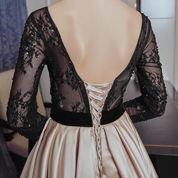 Elegant Champagne Evening Dresses 2018 A-Line / Princess Lace Flower Sequins Bow Scoop Neck Backless Long Sleeve Floor-Length / Long Formal Dresses