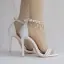 Charmant Weiß Brautschuhe 2018 Perle Strass Quaste Knöchelriemen 11 cm Stilettos Peeptoes Hochzeit Hochhackige
