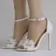 Schöne Weiß Brautschuhe 2018 Applikationen Strass Knöchelriemen 11 cm Stilettos Peeptoes Hochzeit Hochhackige