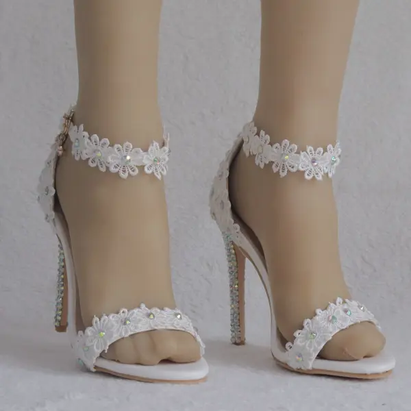 Modern / Fashion White Wedding Shoes 2018 Lace Flower Rhinestone Ankle Strap 11 cm Stiletto Heels Open / Peep Toe Wedding High Heels