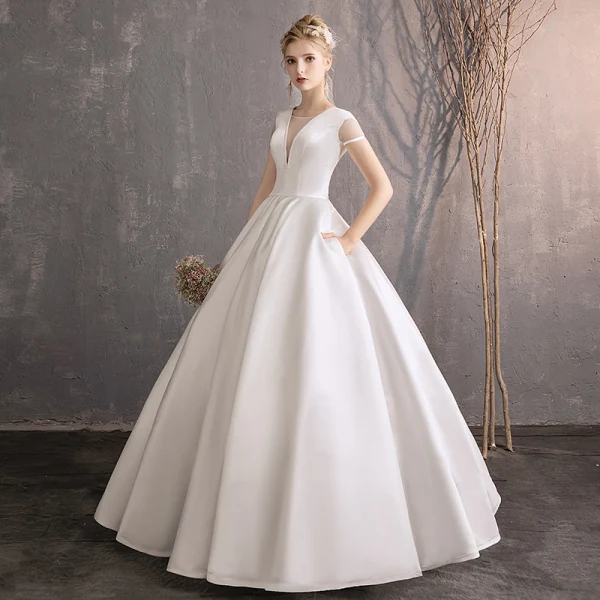 Modest / Simple Ivory Wedding Dresses 2019 Ball Gown Scoop Neck Short Sleeve Backless Floor-Length / Long