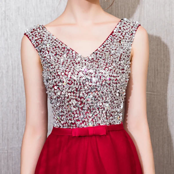 Chic / Beautiful Burgundy Evening Dresses 2019 A-Line / Princess Beading Sequins Bow V-Neck Backless Sleeveless Floor-Length / Long Formal Dresses
