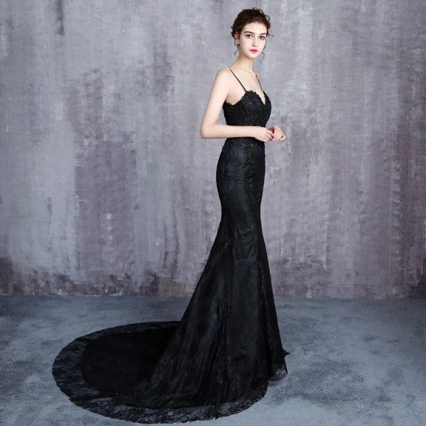 Charmant Noire Robe De Soirée 2019 Trompette / Sirène Bretelles Spaghetti Dentelle Fleur Perlage Paillettes Sans Manches Dos Nu Tribunal Train Robe De Ceremonie