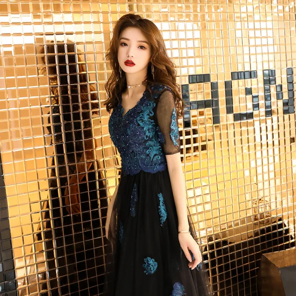 Chic / Belle Bleu Marine Robe De Soirée 2019 Princesse V-Cou En Dentelle Fleur Perlage Cristal Manches Courtes Dos Nu Longue Robe De Ceremonie