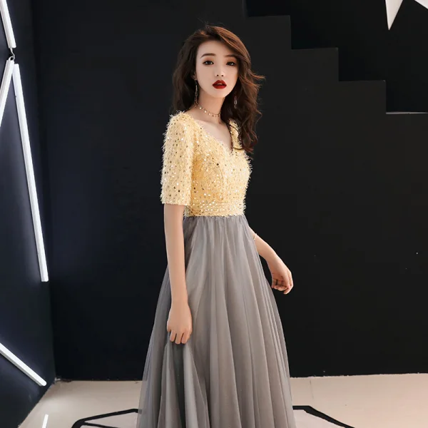 Modern / Fashion Champagne Evening Dresses 2019 A-Line / Princess V-Neck Tassel Sequins 1/2 Sleeves Backless Floor-Length / Long Formal Dresses