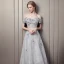 Élégant Gris Robe De Soirée 2019 Princesse De l'épaule Perlage En Dentelle Fleur Manches Courtes Dos Nu Longue Robe De Ceremonie