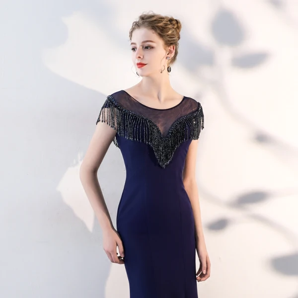 Chic / Belle Bleu Marine Robe De Soirée 2019 Trompette / Sirène Encolure Dégagée Perlage Gland Sans Manches Robe De Ceremonie