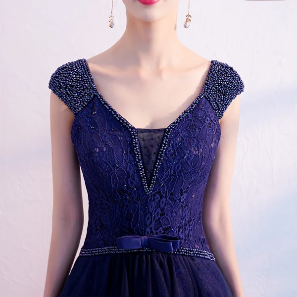 Elegant Navy Blue Evening Dresses 2019 A-Line / Princess V-Neck Beading Flower Lace Bow Sleeveless Backless Floor-Length / Long Formal Dresses