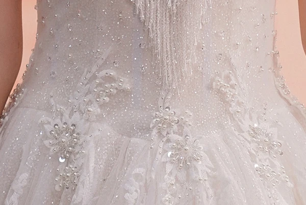 Charmant Ivory / Creme Brautkleider / Hochzeitskleider 2019 A Linie Off Shoulder Perlenstickerei Quaste Spitze Blumen Pailletten Kurze Ärmel Rückenfreies Königliche Schleppe