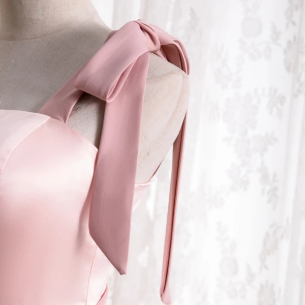Lovely Candy Pink Satin Bridesmaid Dresses 2021 A-Line / Princess Square Neckline Bow Sleeveless Backless Tea-length Wedding Party Dresses
