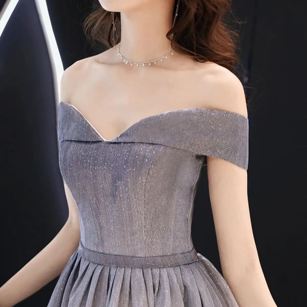 Charmant Silber Farbverlauf Abendkleider 2019 A Linie Off Shoulder Glanz Polyester Kurze Ärmel Rückenfreies Lange Festliche Kleider