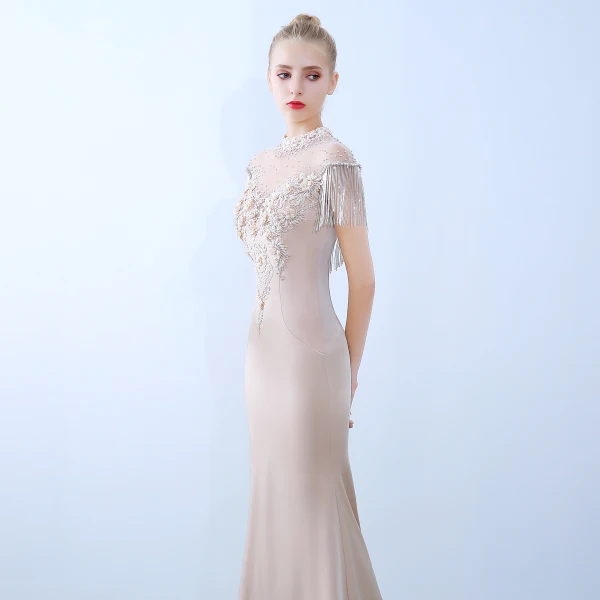 Élégant Champagne Robe De Soirée 2019 Trompette / Sirène Col Haut Perlage Gland Perle Appliques En Dentelle Fleur Manches Courtes Train De Balayage Robe De Ceremonie