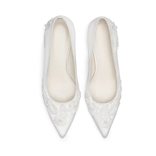 Élégant Blanche Perle Satin Chaussure De Mariée 2021 Cuir 7 cm Talons Aiguilles À Bout Pointu Mariage Escarpins Talons Hauts