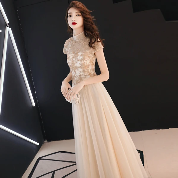 Élégant Champagne Robe De Soirée 2019 Princesse Col Haut Perlage Cristal En Dentelle Fleur Paillettes Manches Courtes Dos Nu Longue Robe De Ceremonie