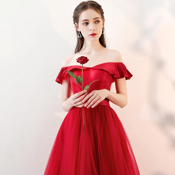 Chic / Beautiful Burgundy Homecoming Graduation Dresses 2018 A-Line / Princess Sash Off-The-Shoulder Backless Sleeveless Tea-length Formal Dresses
