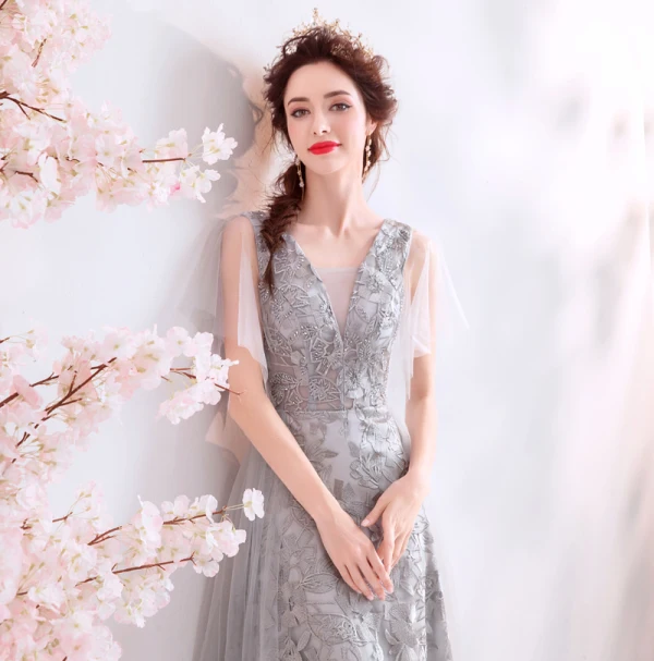 Chic / Belle Gris Robe De Soirée 2019 Princesse V-Cou Perlage Cristal En Dentelle Fleur Sans Manches Dos Nu Longue Robe De Ceremonie