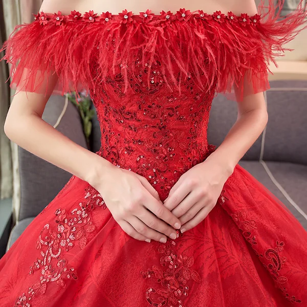 Charmant Rot Brautkleider / Hochzeitskleider 2019 Ballkleid Off Shoulder Spitze Pailletten Applikationen Quaste Kurze Ärmel Rückenfreies Kathedrale Schleppe