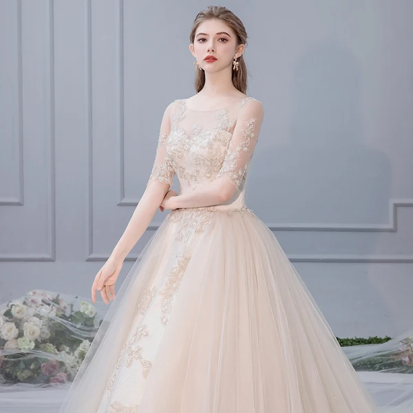 Chic / Belle Champagne Robe De Mariée 2019 Princesse Encolure Dégagée Perlage En Dentelle Fleur 1/2 Manches Cathedral Train