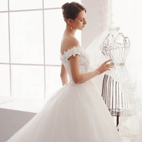 Charming Ivory Wedding Dresses 2019 A-Line / Princess Off-The-Shoulder Lace Flower Pearl Appliques Sleeveless Backless Cathedral Train