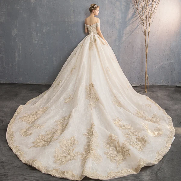 Audrey Hepburn Style Champagne Wedding Dresses 2019 A-Line / Princess Off-The-Shoulder Beading Pearl Lace Flower Short Sleeve Backless Cathedral Train