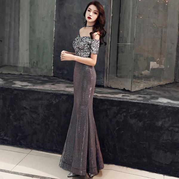 Glitzernden Grau Abendkleider 2019 Meerjungfrau Off Shoulder Glanz Polyester Pailletten Kurze Ärmel Rückenfreies Lange Festliche Kleider