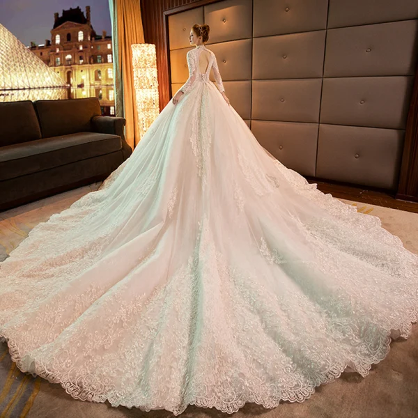 Luxe Ivoire Robe De Mariée 2019 Princesse V-Cou Perlage Paillettes En Dentelle Fleur Manches Longues Dos Nu Cathedral Train