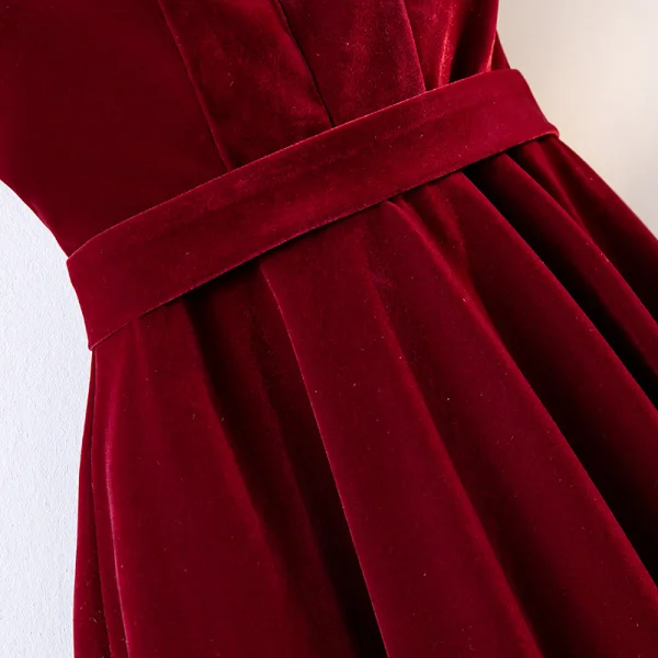 Chic / Beautiful Burgundy Evening Dresses 2019 A-Line / Princess Spaghetti Straps Suede Sash Sleeveless Backless Floor-Length / Long Formal Dresses