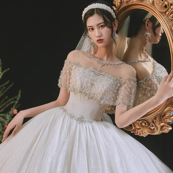 Luxury / Gorgeous Ivory Beading Rhinestone Sequins Wedding Dresses 2021 Ball Gown Scoop Neck Lace Flower Short Sleeve Backless Royal Train Wedding