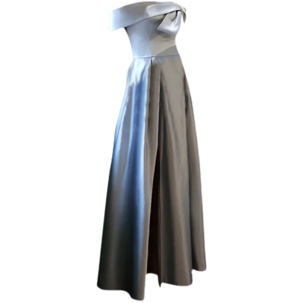 Chic Gris Argenté Fendue devant Satin Robe De Bal 2021 Princesse De l'épaule Manches Courtes Dos Nu Longue Promo Robe De Ceremonie