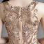 Élégant Champagne Satin Robe De Soirée 2021 Princesse Encolure Dégagée Perlage Faux Diamant Paillettes Sans Manches Train De Balayage Soirée Robe De Ceremonie