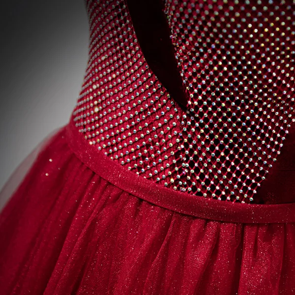 Élégant Glitter Daim Bordeaux Robe De Bal 2021 Princesse De l'épaule Faux Diamant Manches Courtes Dos Nu Longue Promo Robe De Ceremonie