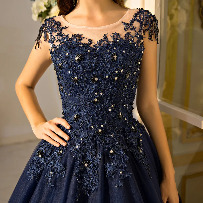Classic Navy Blue Quinceaera Prom Dresses 2018 Ball Gown Lace Appliques Beading Sequins