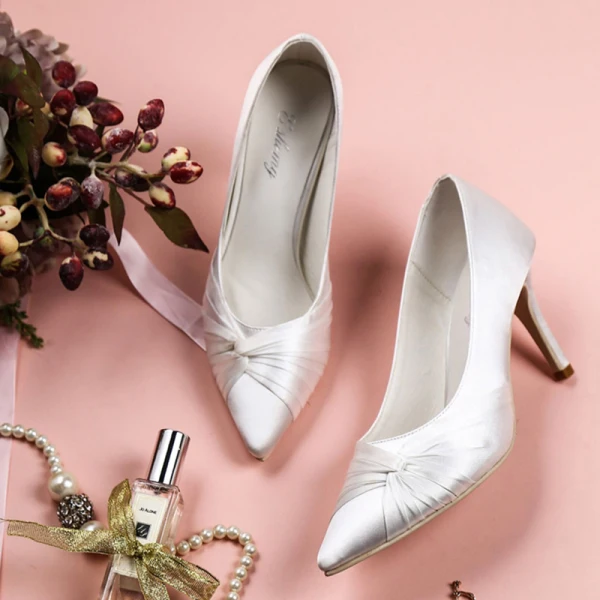 Luxury / Gorgeous White Wedding Shoes 2019 Leather Satin 8 cm Stiletto Heels Pointed Toe Wedding Pumps