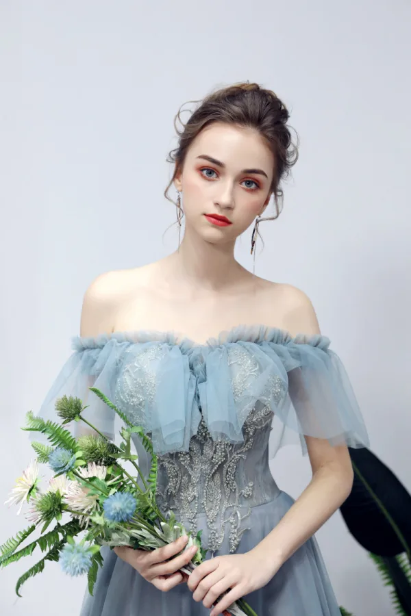 Élégant Bleu Robe De Bal 2019 Princesse De l'épaule Perlage Perle En Dentelle Fleur Manches Courtes Dos Nu Longue Robe De Ceremonie