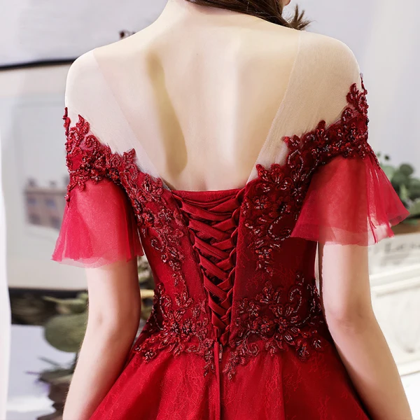Chic / Beautiful Burgundy Homecoming Graduation Dresses 2019 A-Line / Princess Scoop Neck Beading Crystal Lace Flower Short Sleeve Backless Knee-Length Formal Dresses