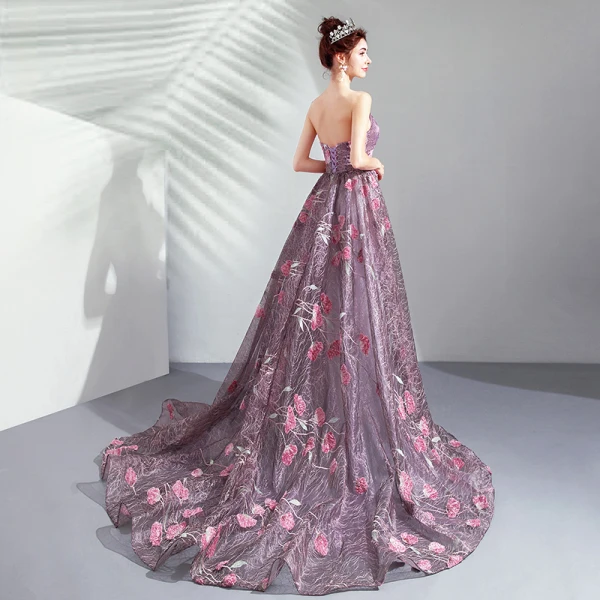 Chic / Beautiful Purple Prom Dresses 2019 A-Line / Princess Strapless Lace Flower Sleeveless Backless Sweep Train Formal Dresses