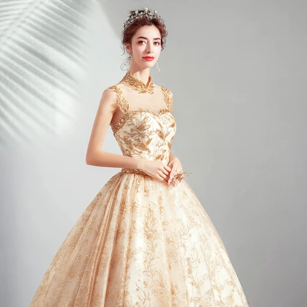 Élégant Doré Robe De Bal 2019 Princesse Col Haut Perlage Paillettes En Dentelle Fleur Sans Manches Dos Nu Longue Robe De Ceremonie