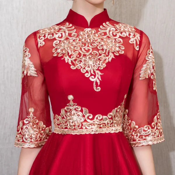 Chic / Beautiful Burgundy Cocktail Dresses 2019 A-Line / Princess High Neck Gold Lace Flower 1/2 Sleeves Asymmetrical Formal Dresses