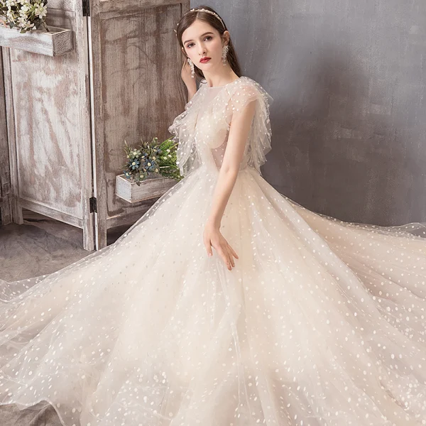 Élégant Champagne Robe De Mariée 2019 Princesse Encolure Carrée Tachetée Sans Manches Dos Nu Tribunal Train
