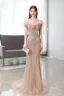 Haut de Gamme Fabuleux Champagne Fait main Perlage Faux Diamant Robe De Soirée 2021 Trompette / Sirène De l'épaule Gland Sans Manches Train De Balayage Robe De Ceremonie