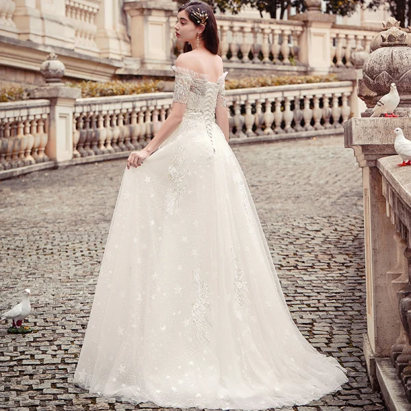 Chic / Beautiful Champagne Wedding Dresses 2019 A-Line / Princess Off-The-Shoulder Star Beading Lace Flower Short Sleeve Backless Floor-Length / Long