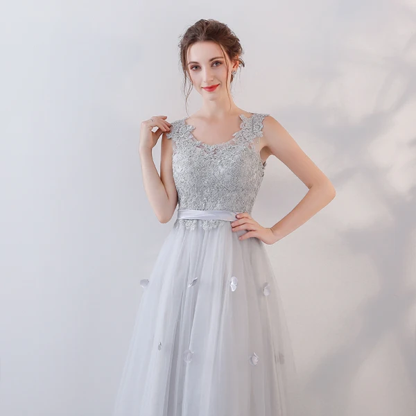 Élégant Gris Robe De Soirée 2018 Princesse Cristal En Dentelle Fleur Appliques Ceinture V-Cou Dos Nu Sans Manches Longue Robe De Ceremonie