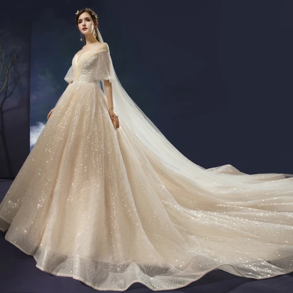 Charmant Champagne Robe De Mariée 2019 Princesse Encolure Dégagée En Dentelle Fleur Perlage Paillettes 1/2 Manches Dos Nu Cathedral Train Mariage