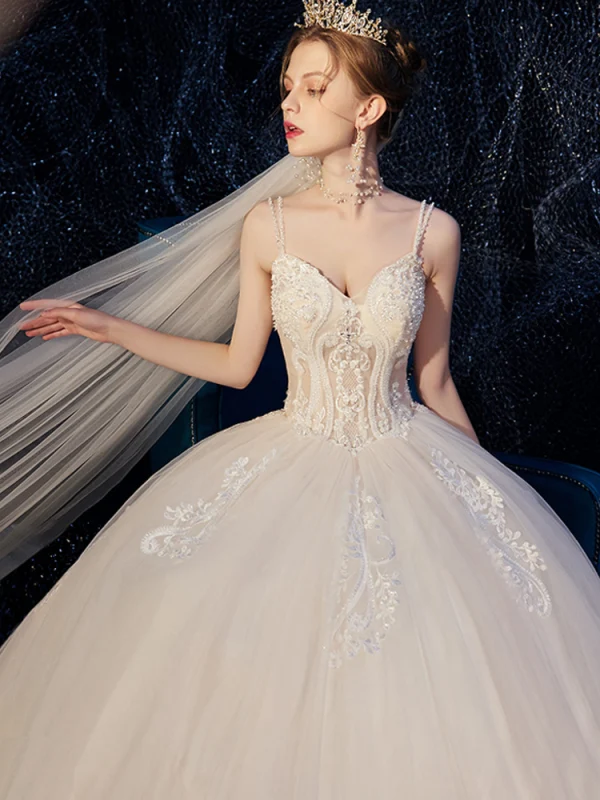 High-end Champagne Wedding Dresses 2019 A-Line / Princess Spaghetti Straps Beading Crystal Lace Flower Sleeveless Backless Royal Train