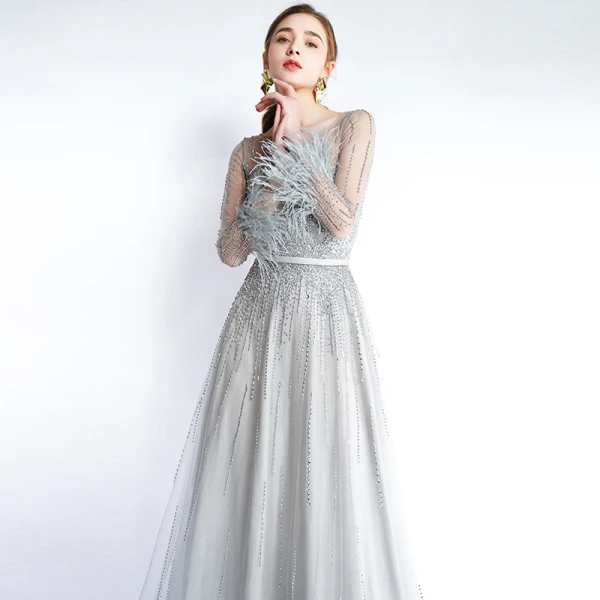 Luxury / Gorgeous Grey Evening Dresses 2019 A-Line / Princess Scoop Neck Handmade Beading Long Sleeve Tassel Sweep Train Formal Dresses