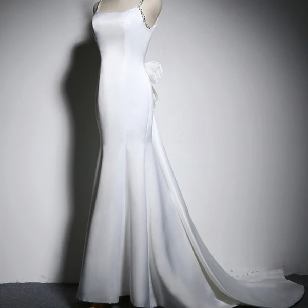 Elegante Ivory / Creme Abendkleider 2018 Mermaid Schleife Spaghettiträger Rückenfreies Ärmellos Sweep / Pinsel Zug Festliche Kleider