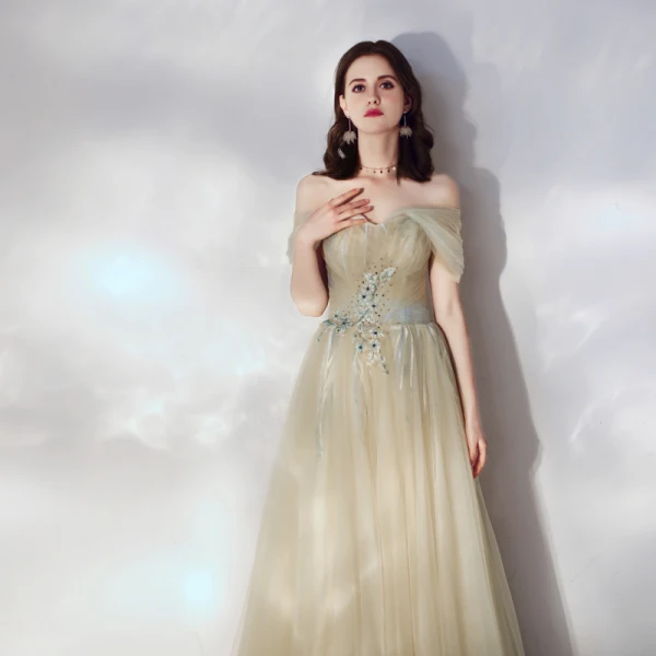 Chic / Beautiful Beige Evening Dresses 2019 A-Line / Princess Off-The-Shoulder Beading Lace Flower Sleeveless Backless Floor-Length / Long Formal Dresses