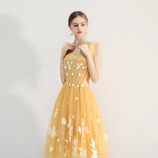 Chic / Belle Jaune de retour Robe De Graduation 2019 Princesse Encolure Carrée En Dentelle Fleur Sans Manches Dos Nu Thé Longueur Robe De Ceremonie