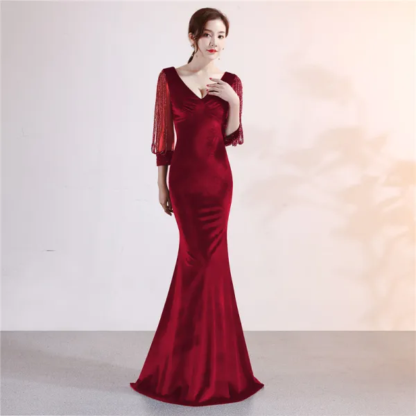 Chic Couleur Unie Bleu Marine Robe De Soirée 2019 Trompette / Sirène Daim V-Cou Perlage Gland 3/4 Manches Longue Robe De Ceremonie